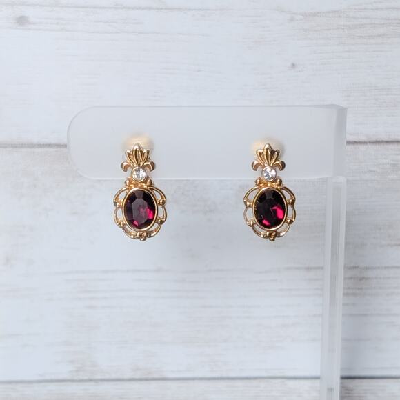 Vintage Clip On Earrings Regal Gold Tone with Clear & Red Gems - Picture 2 of 6